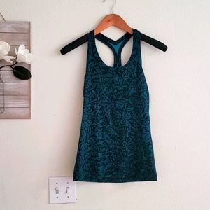 🪴 LULULEMON TOP 🪴